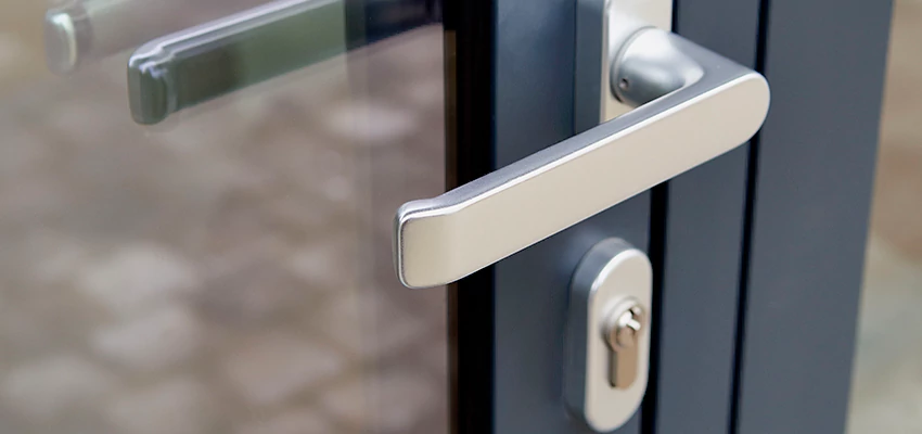 Broken Door Lock Cylinder Repair in Ceres, California